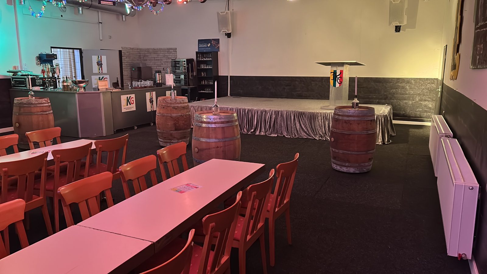 Wagenbauhalle als Empfang